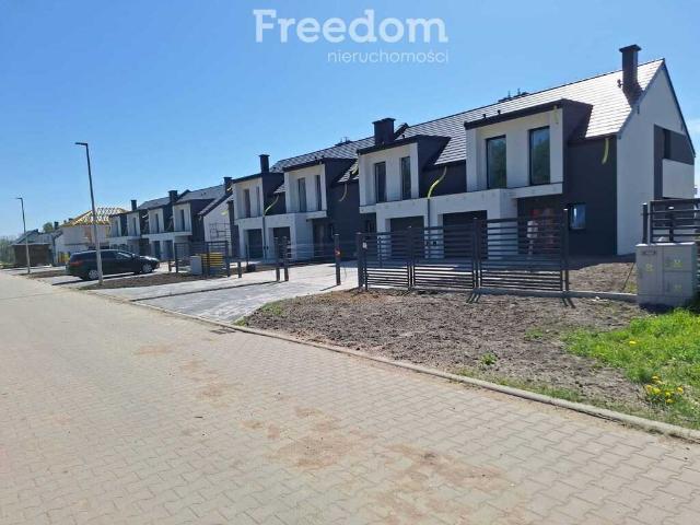 Przestronne 5 pokojowe mieszkanie z ogrodem i garażem polecam