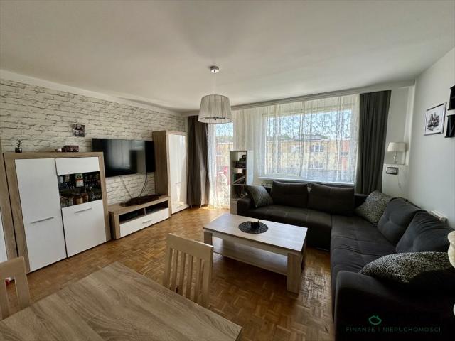 Przestronne 62 m² mieszkanie z dużym balkonem zapraszam
