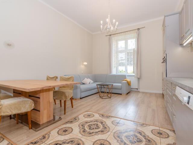 Przestronne 70 m² w sercu Starego Miasta Kraków polecam