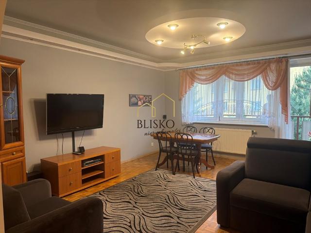 Na wynajem przestronne 75 m² mieszkanie z balkonem na Osowej Górze