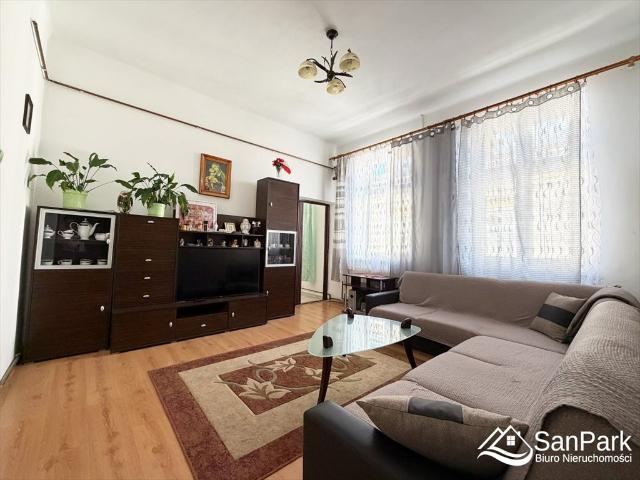 Przestronne 82 m² w centrum Leska zapraszam