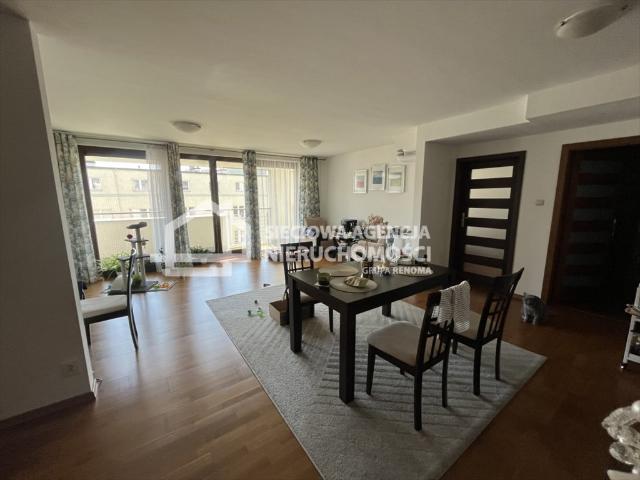 Przestronne 84m2 apartament z tarasem i miejscem zapraszam