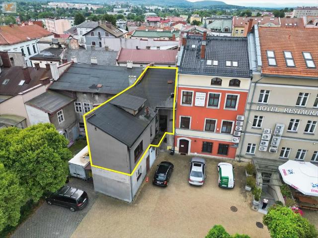Przestronne 93 m2 w centrum Chrzanowa do remontu