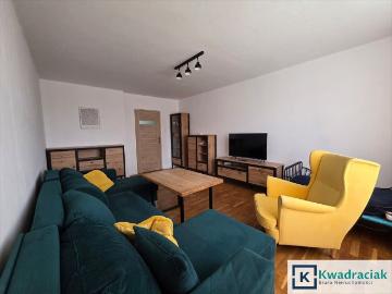 Przestronne 93 m² mieszkanie z dużym potencjałem