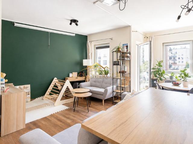 Przestronne 93 m² w Luboniu z balkonem i windą polecam