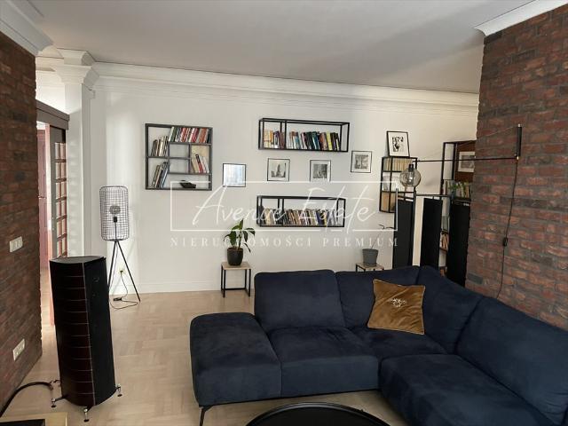 Przestronne 92 m² w odrestaurowanej kamienicy z 1936 r