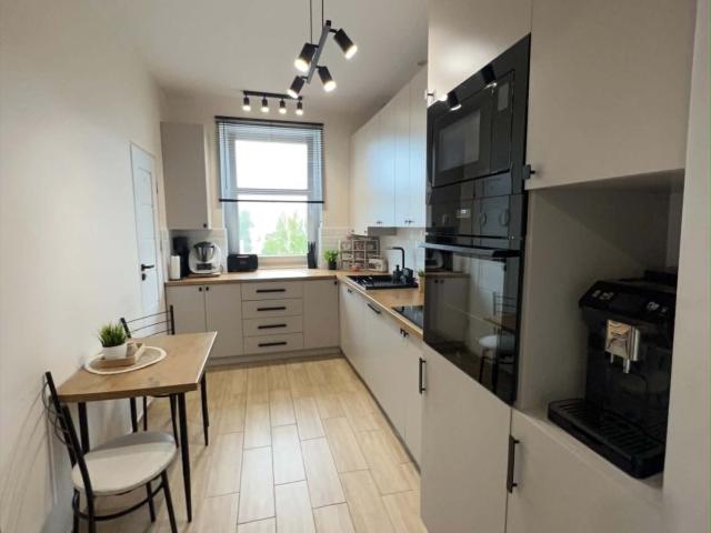 Przestronne 94 m² w centrum Wejherowa widok na park