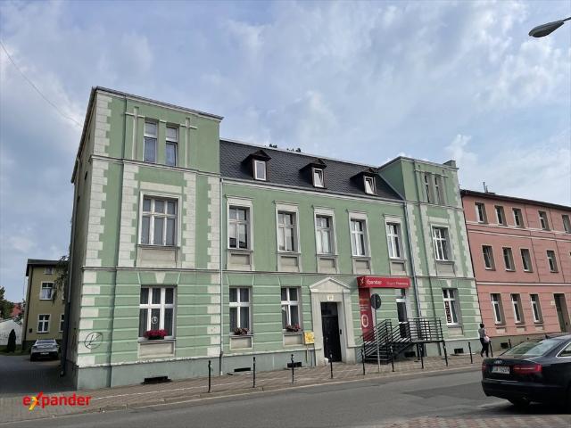 Przestronne 101 m² kamienica z potencjałem inwestycyjnym polecam!