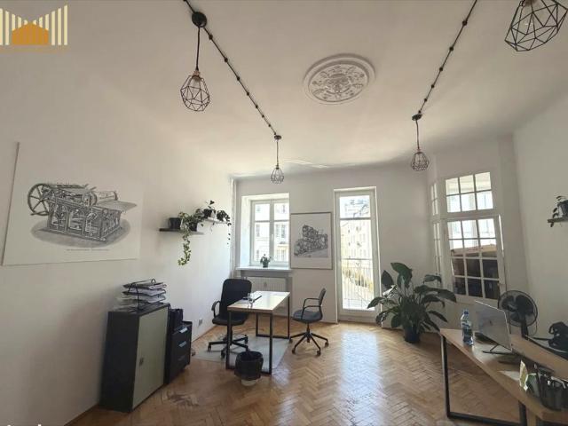Przestronne 112m2 biuro z balkonem, 5 pokoi, po remoncie polecam!