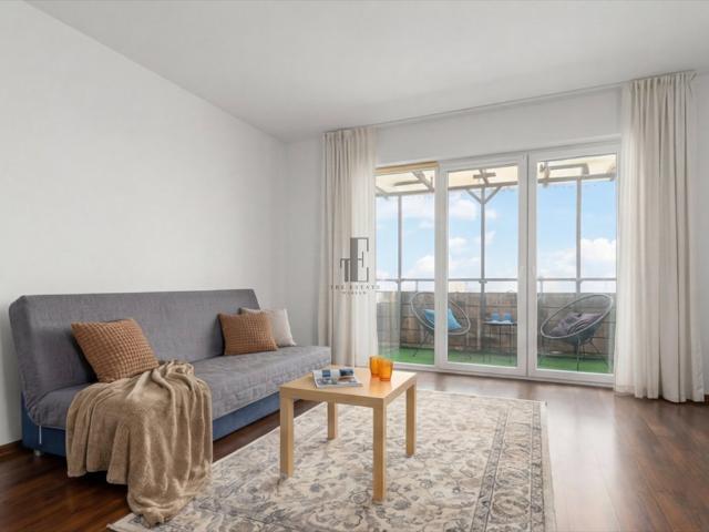 Przestronne 125 m² w Wawrze kam. zabudowa, balkon