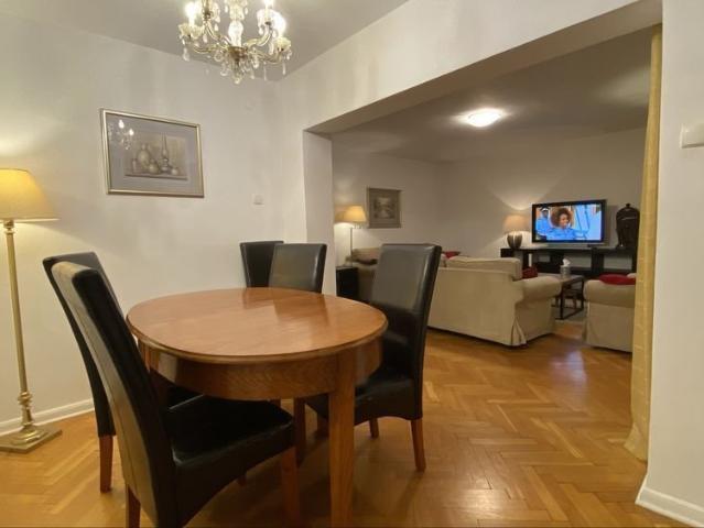 Przestronne 128 m² mieszkanie 5 pokoi na Nowym Mieście