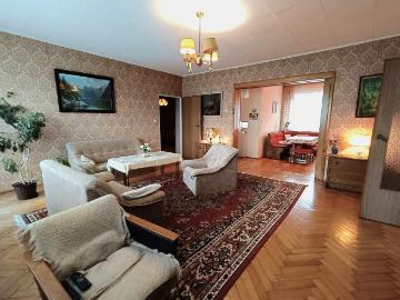 Przestronne 128m2 z garażem i balkonem w Zgorzelcu