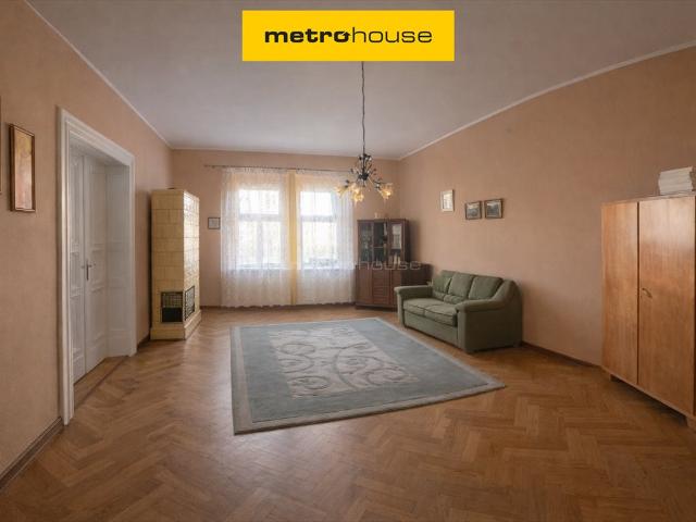 Polecam przestronne 129 m² biuro lub mieszkanie z ogródkiem