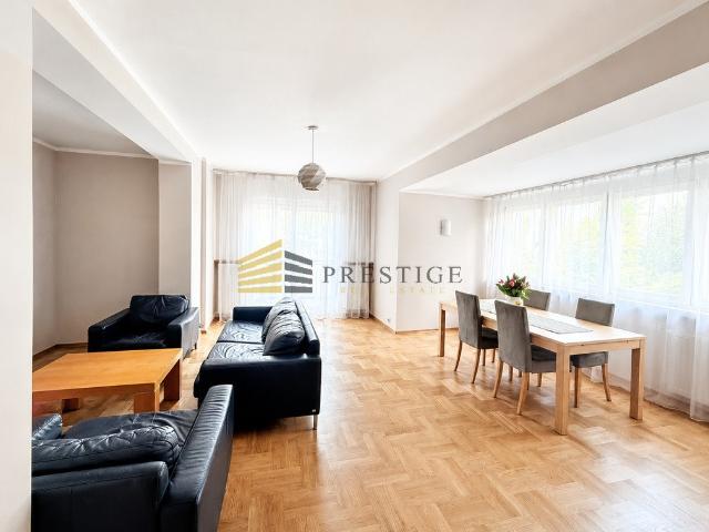 Przestronne 136 m² w kameralnym budynku z garażem