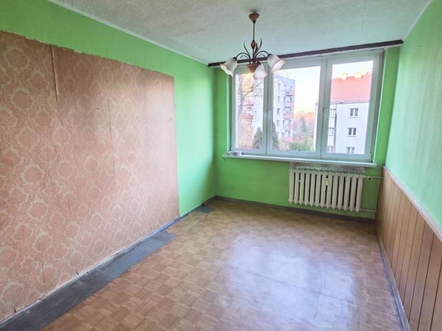 Przestronne 2 pokoje z osobną kuchnią na os. Wojska Polskiego