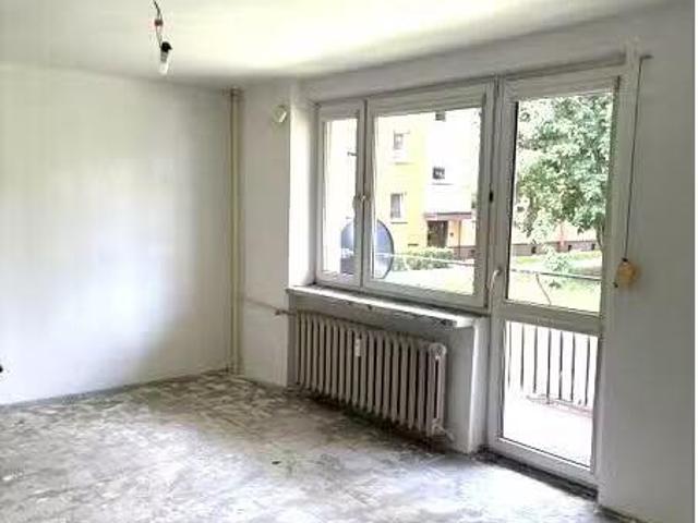 Przestronne 2 pokoje z balkonem na os. Stałym polecam!