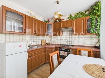 Przestronne 2 pokoje z balkonem, gotowe do zamieszkania