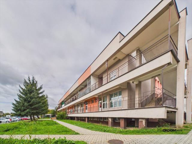 Przestronne 2 pokoje z balkonem i dużą piwnicą