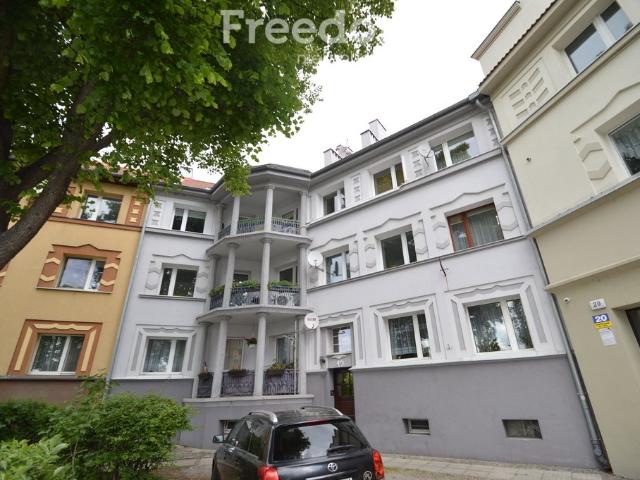 Przestronne 2 pokoje z garderobą i dużą piwnicą