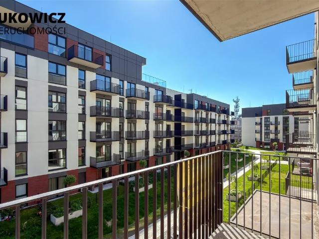 Przestronne 2 pokojowe mieszkanie 49 m² blisko centrum
