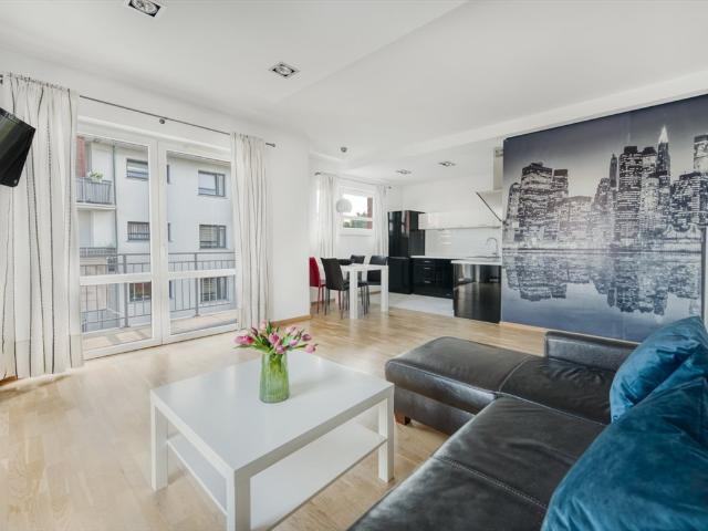 Przestronne 2 pokojowe mieszkanie 55,3 m² z balkonem polecam