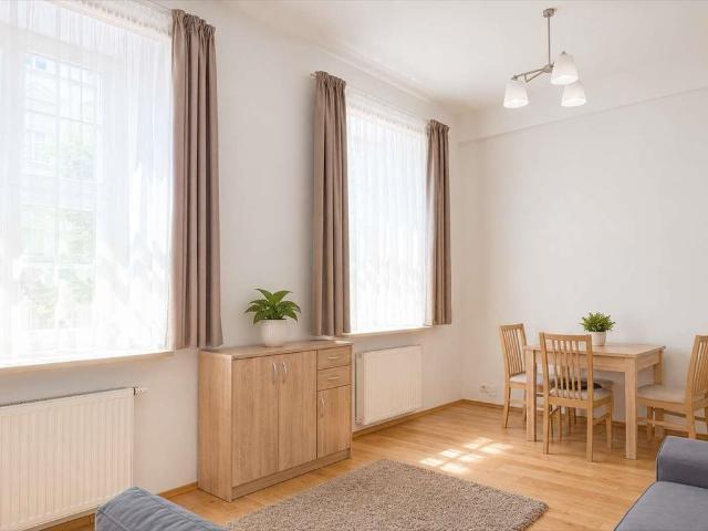 Przestronne 2 pokojowe mieszkanie 65 m² Wierzbowa w Poznaniu