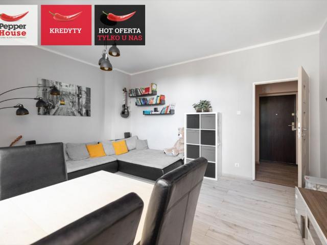 Sprzedam przestronne 2 pokojowe mieszkanie 56,8 m² w odrestaurowanej kamienicy