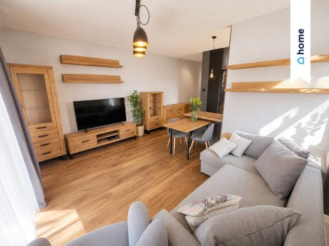 Przestronne 2 pokojowe mieszkanie z 3 stronną ekspozycją 28 m² balkonów
