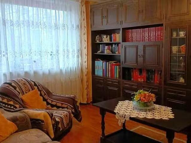 Przestronne 2 pokojowe mieszkanie z balkonem w Szombierkach