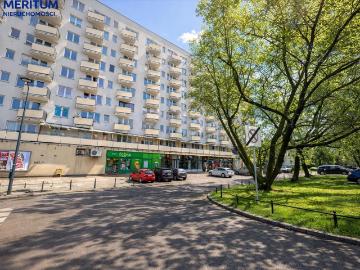Przestronne 2 pokojowe mieszkanie z balkonem i klimatyzacją