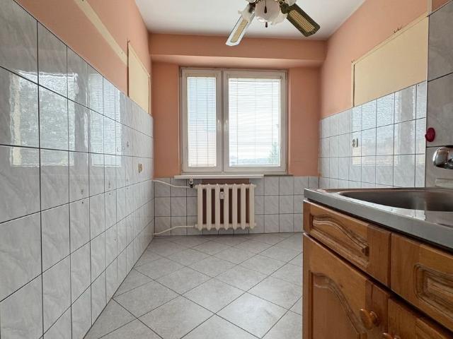 Przestronne 2 pokojowe mieszkanie z balkonem i piwnicą