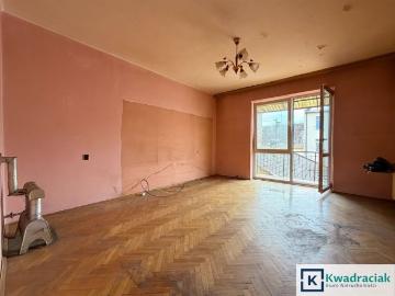 Przestronne 2 pokojowe mieszkanie z balkonem i piwnicą
