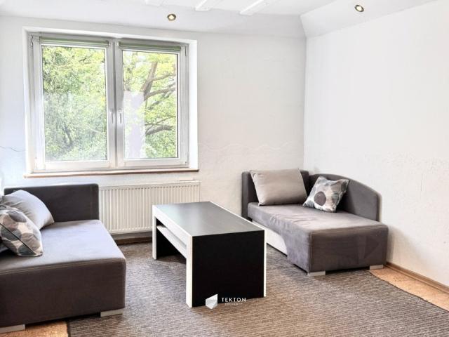 Na sprzedaż przestronne mieszkanie 42 m² w Sosnowcu