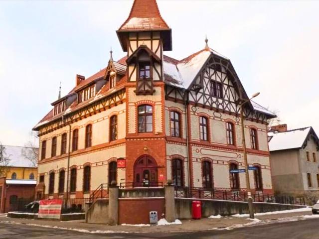 Przestronne 2 pokojowe mieszkanie z parkingiem i aranżacją