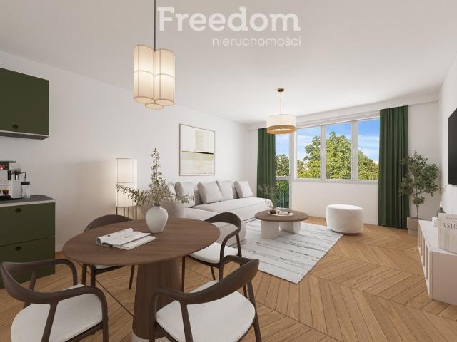 Przestronne 30 m² do remontu z balkonem i księgą wieczystą