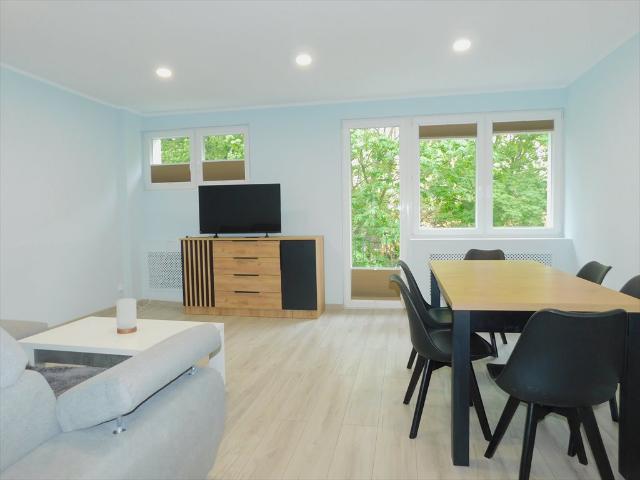 Przestronne 34,72 m² po remoncie, centrum Giżycka