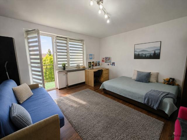 Przestronne 35,8 m² z balkonem i widokiem na zieleń