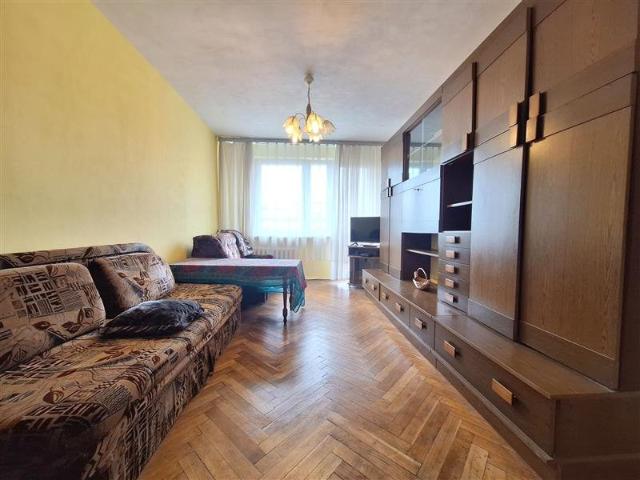 Przestronne 36 m² z balkonem potencjał aranżacyjny