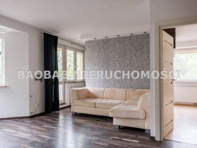 Przestronne 3 pokojowe mieszkanie z balkonem i garderobą