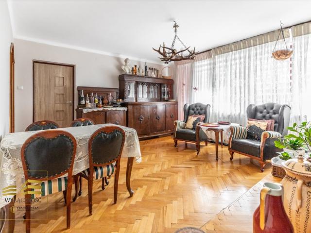 Przestronne 3 pokojowe mieszkanie 60 m² balkon, piwnica