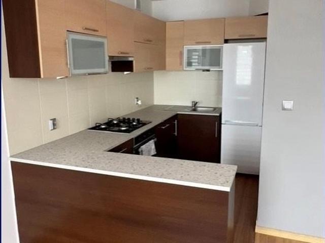 Przestronne 3 pokojowe mieszkanie 65 m² w centrum Piaseczna polecam