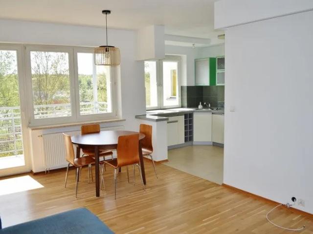 Przestronne 3 pokojowe mieszkanie 82 m² Ursynów z balkonem
