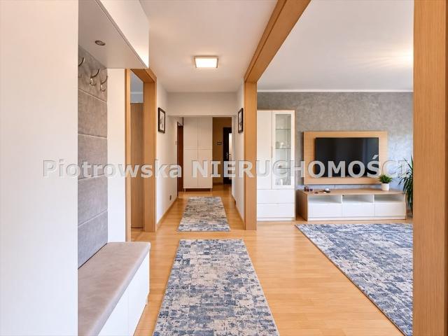 Przestronne 3 pokojowe mieszkanie 90,4 m² w Sieradzu polecam
