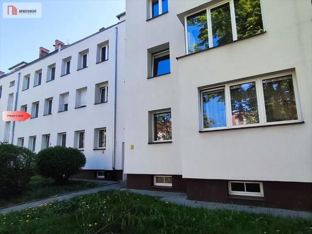 Zapraszam do wynajmu przestronnego 3 pokojowego mieszkania na parterze we Wrocławiu