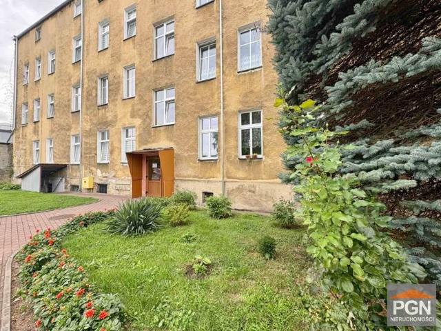 Przestronne 3 pokojowe mieszkanie po remoncie blisko centrum