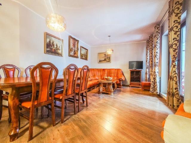 Przestronne 3 pokojowe mieszkanie w centrum Łodzi 82,68 m²