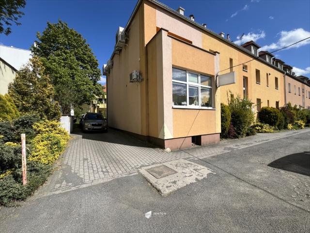 Przestronne 3 pokojowe mieszkanie z balkonem w centrum Opola
