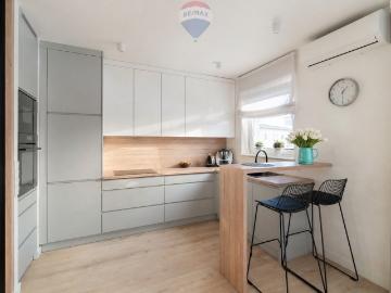 Przestronne 3 pokojowe mieszkanie w Luboniu, 65 m²