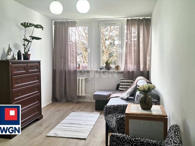 Do sprzedania przestronne 3 pokojowe mieszkanie 51 m² w Polkowicach