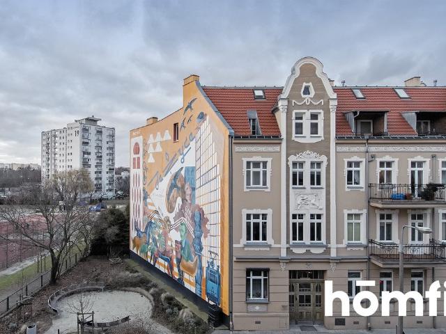 Przestronne 3 pokojowe mieszkanie z balkonem w Jeżycach